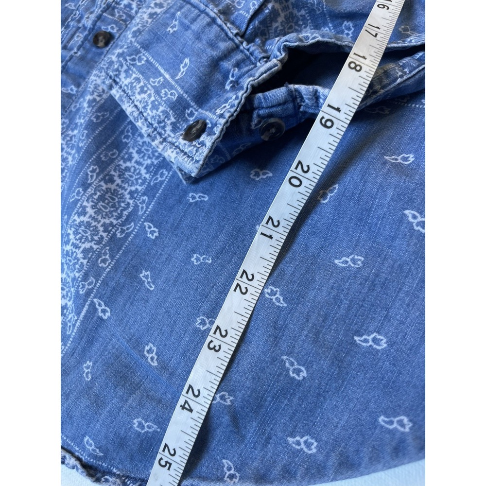 Mossimo Supply Women's Medium Denim Chambray Button Shirt Boyfriend Fit - Picture 3 of 9